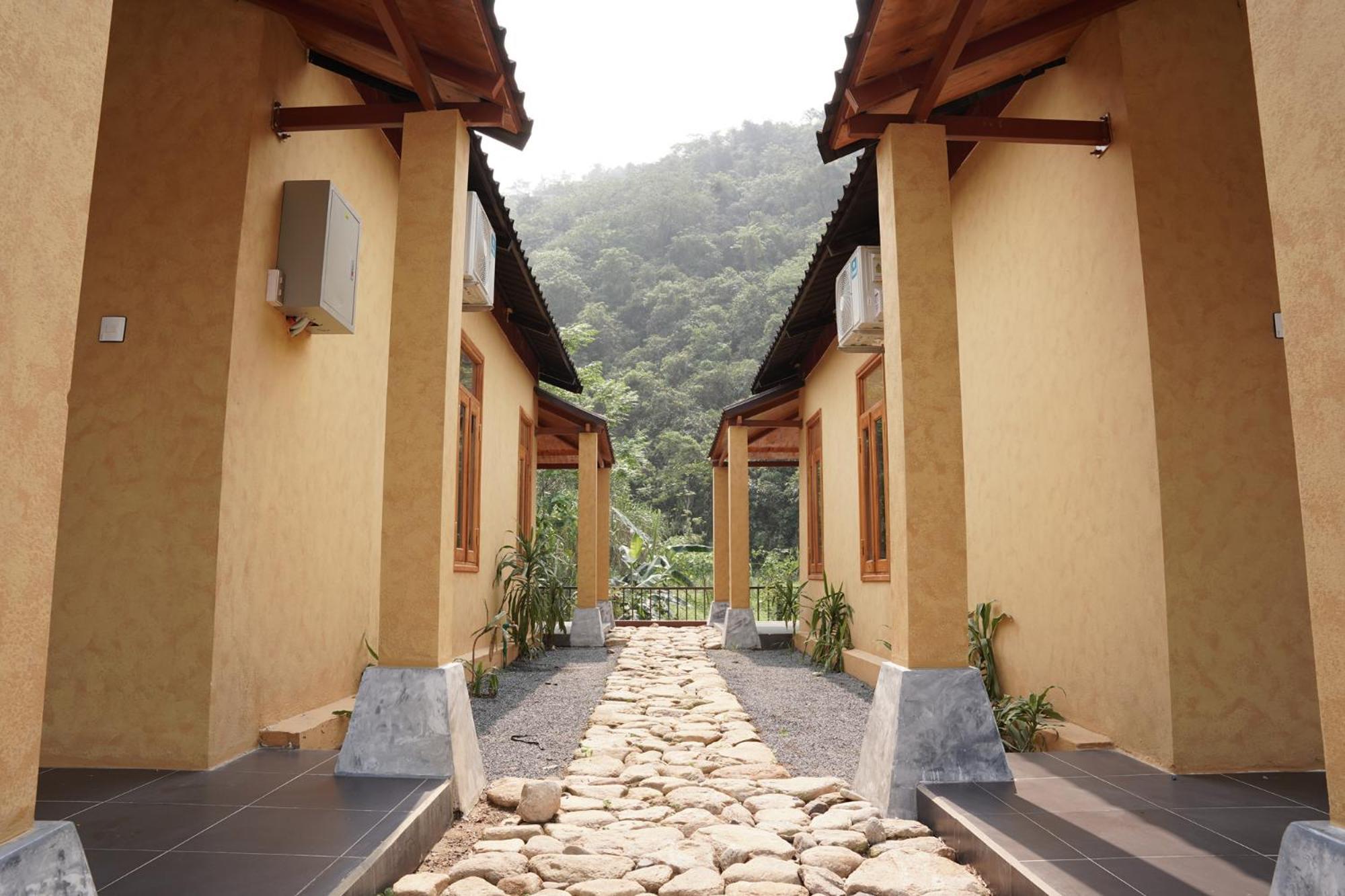 Sky Bay Lodge Ha Giang Exterior foto