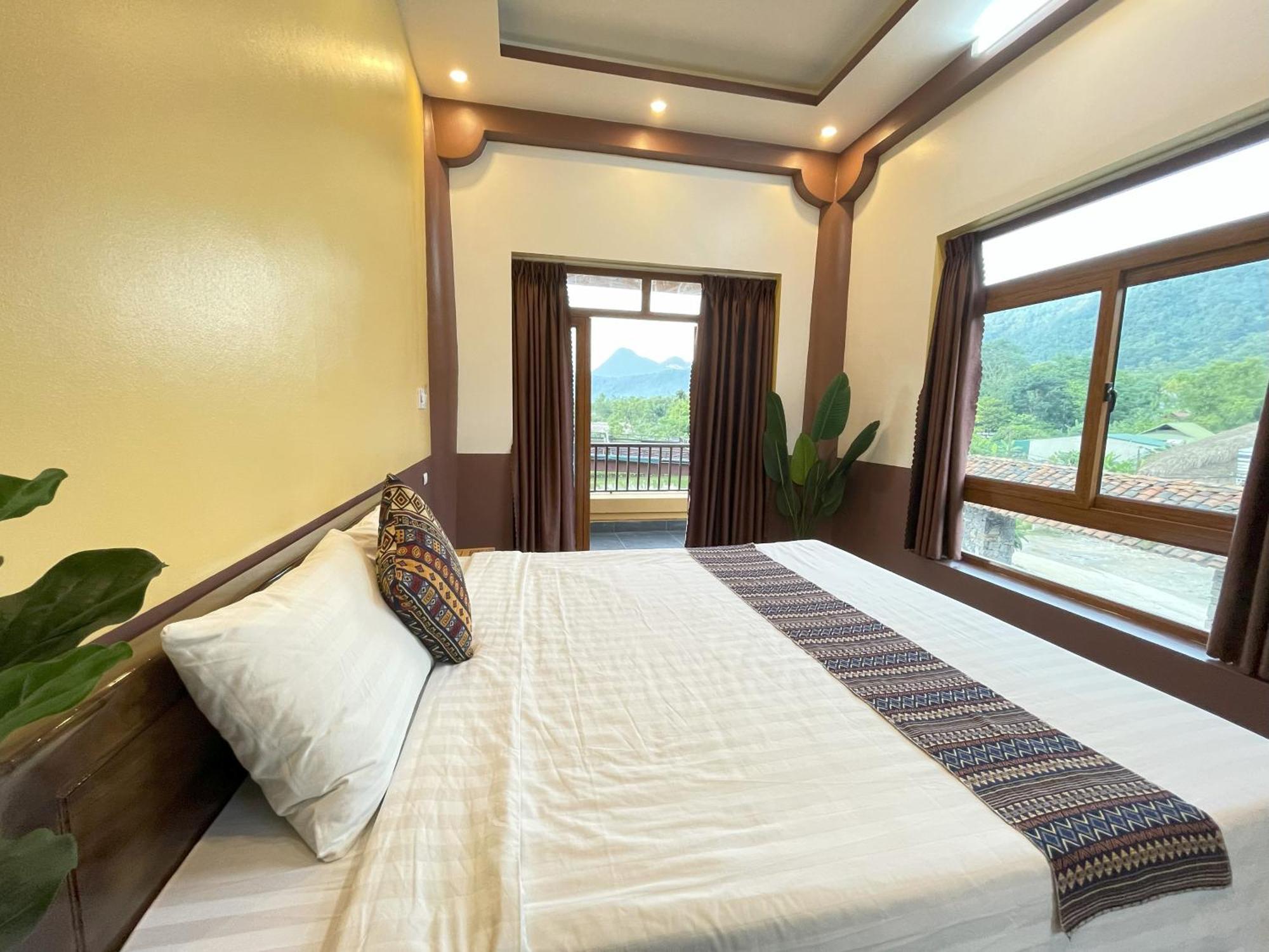 Sky Bay Lodge Ha Giang Exterior foto